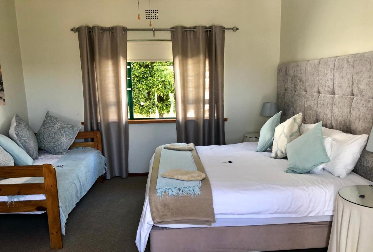 Sandra'S Guest House Langebaan Zewnętrze zdjęcie